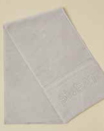 Front view of Sweat Grey gym towel, 100% cotton, 30x110 cm, with zipper pocket and antibacterial treatment