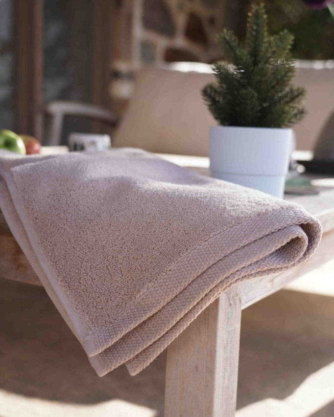 Minoa - USA Canada - Sustainable Luxury - Plush Lite Aegean Cotton Hand Towel