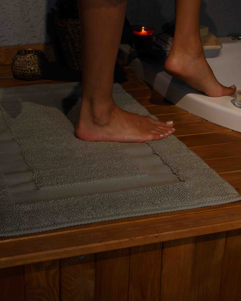 Minoa - USA Canada - Sustainable Luxury - Kaia Aegean Cotton Bath Mat