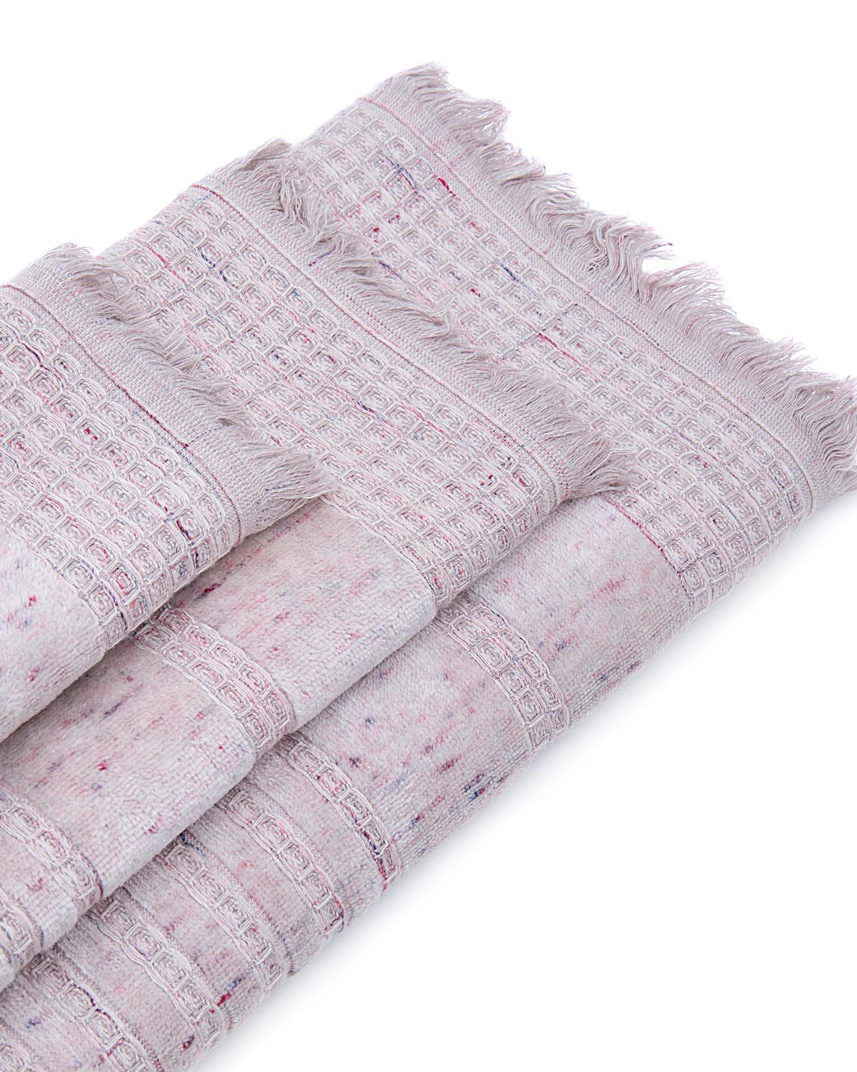 Close-up of Maia organic cotton bath hand and washcloth set in Pink Powder highlighting its luxurious texture and premium organic cotton quality for an organic bath towel experience