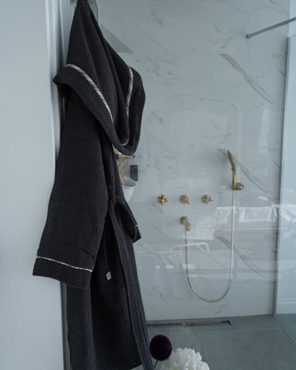 Minoa - USA Canada - Sustainable Luxury - Naia Panama Unisex Robe