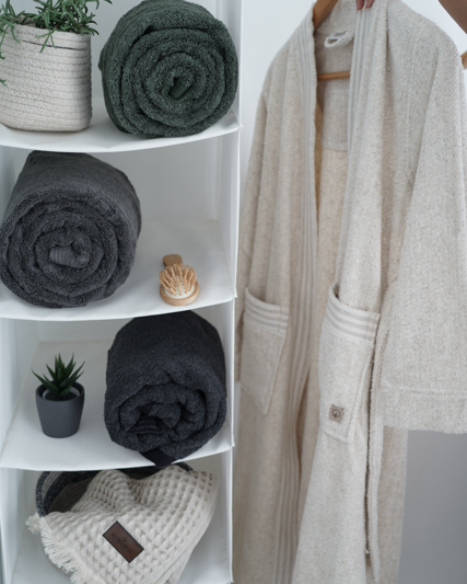 Minoa - USA Canada - Sustainable Luxury bath robe - Raisa Hemp & Organic Unisex Robe