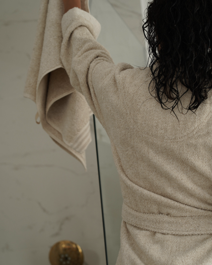 Minoa - USA Canada - Sustainable Luxury bath robe - Raisa Hemp & Organic Unisex Robe