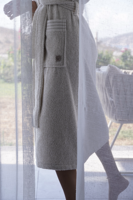 Minoa - USA Canada - Sustainable Luxury bath robe - Raisa Hemp & Organic Unisex Robe
