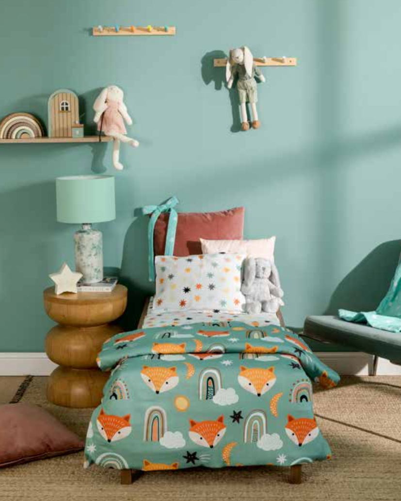 Organic cotton sheets set with digitally printed duvet cover, bed sheet, and pillow case, 100% cotton satin 200 TC in "Fox" pattern.