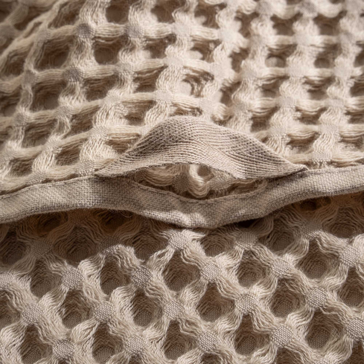 Close-up of Yummy Vanilla Seren Organic Cotton Waffle Bath Set, showing the soft texture and luxurious waffle weave design