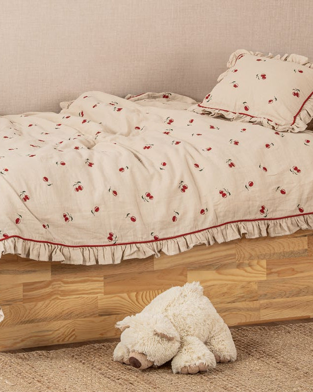 Muslin Duvet Cover Set in beige made with organic sheets.