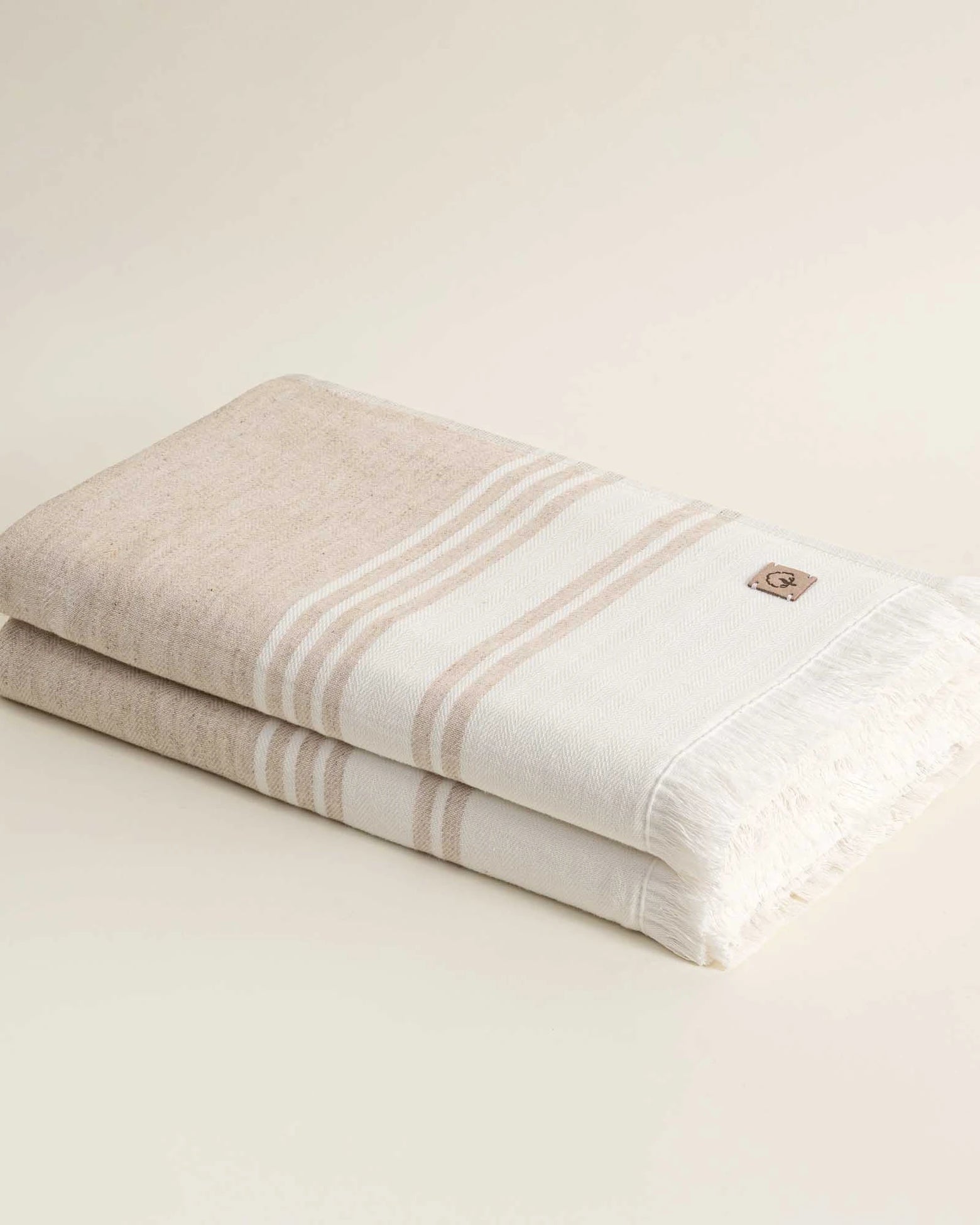 Minoa's eco-friendly, ethical Erva Organic Three-Pieces Aegean Cotton Bath Set, offering exceptional comfort and luxury as gift sets