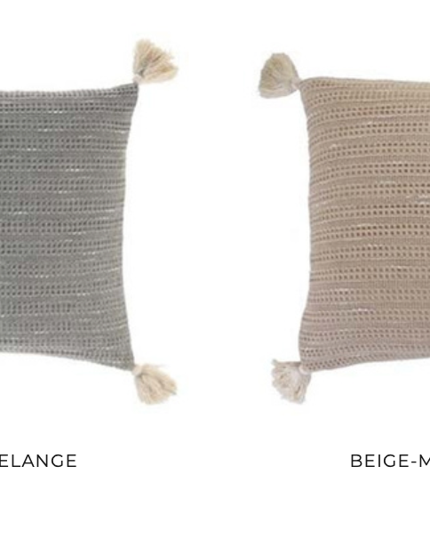 Side-by-side display of Minoa’s Fresco cushions in grey-melange and beige-melange, featuring handwoven texture and tassel details — perfect for boho home decor.