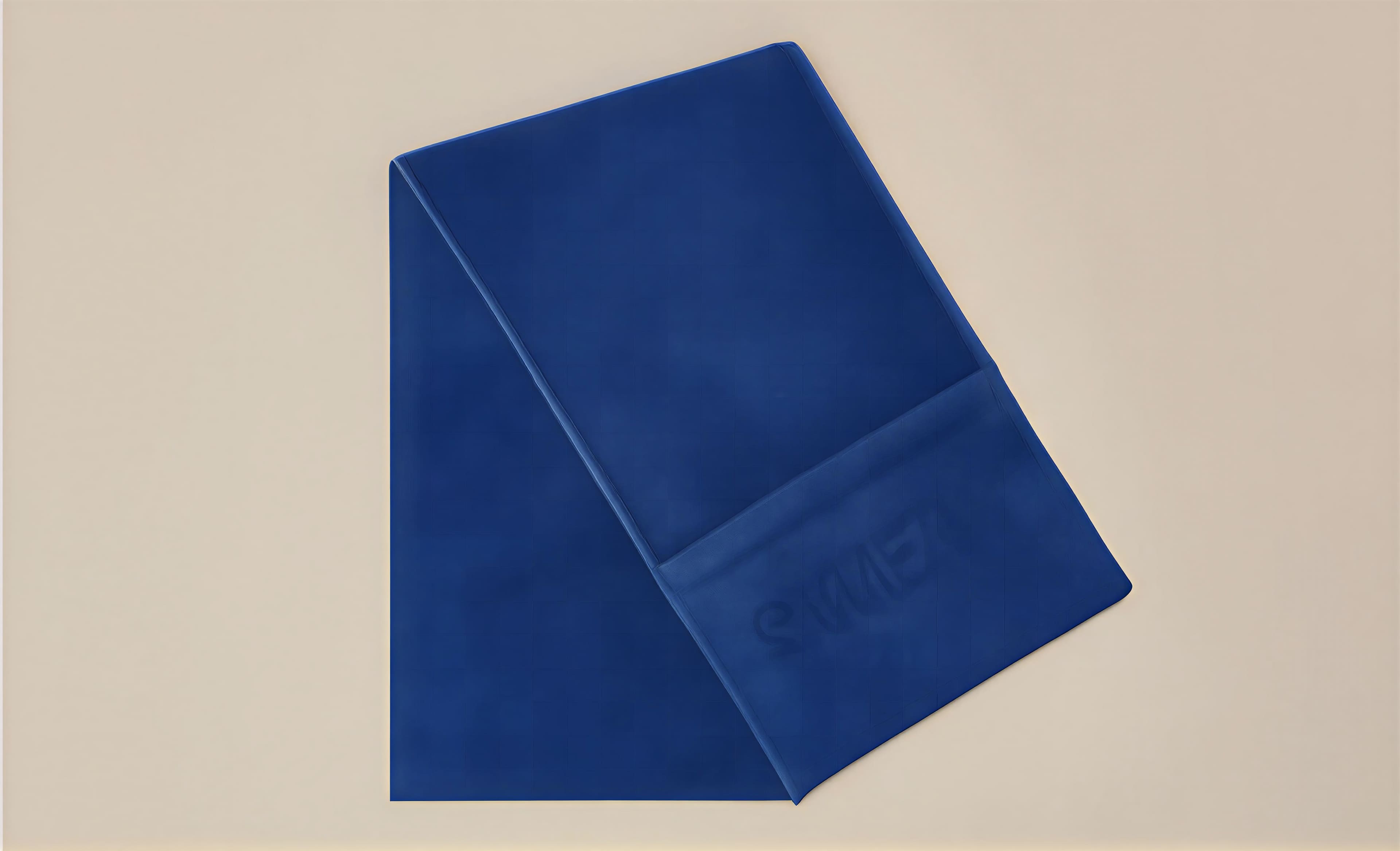 Front view of Sweat Blue gym towel, 100% cotton, 30x110 cm, with zipper pocket and antibacterial treatment