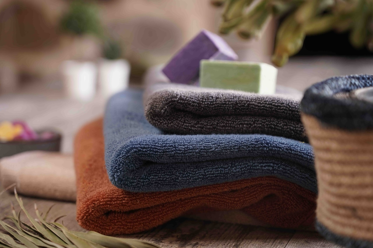 Minoa - USA Canada - Sustainable Luxury - Plush Lite Aegean Cotton Large Bath and Hand Towel Set